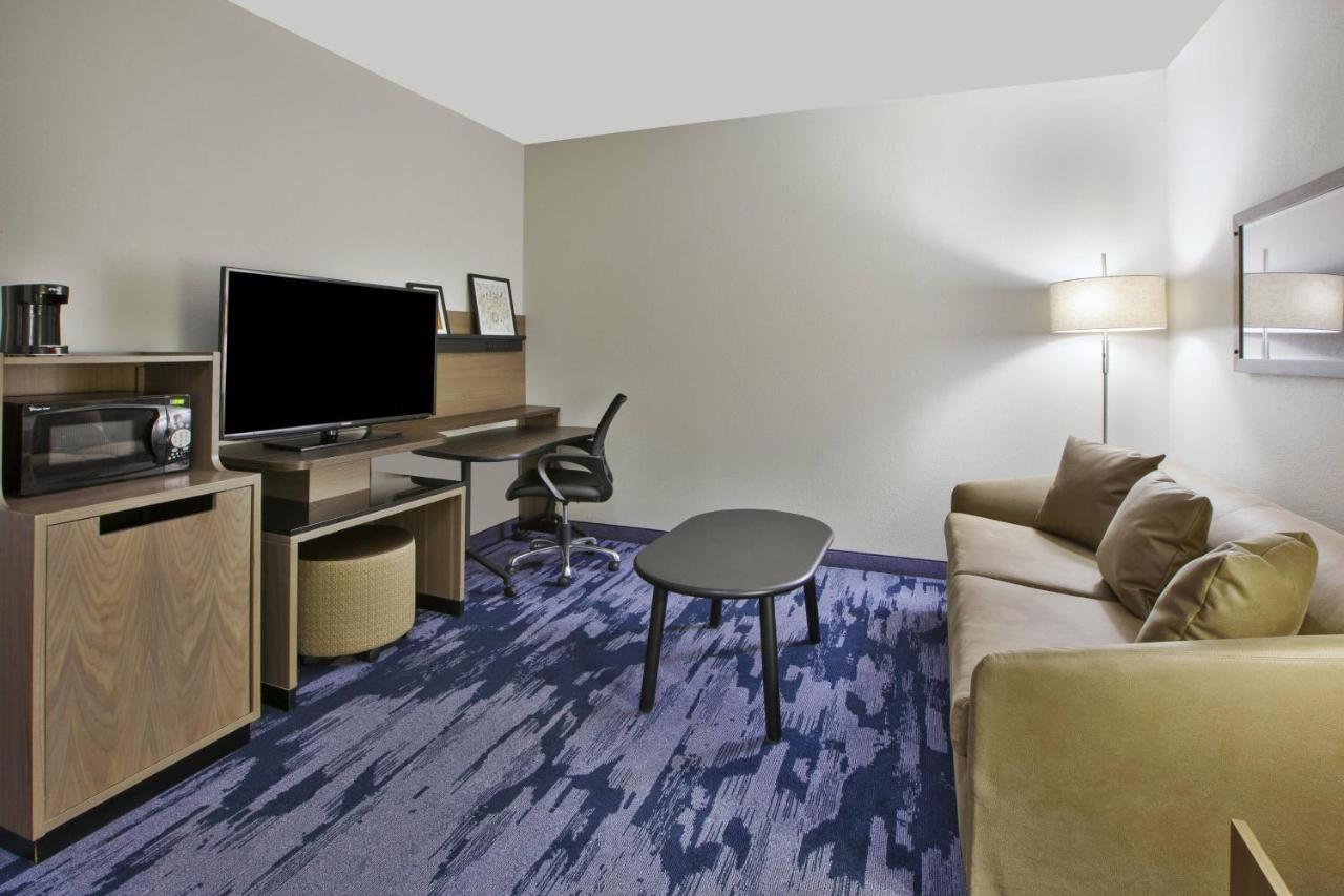 Fairfield Inn & Suites By Marriott Milwaukee Downtown מראה חיצוני תמונה