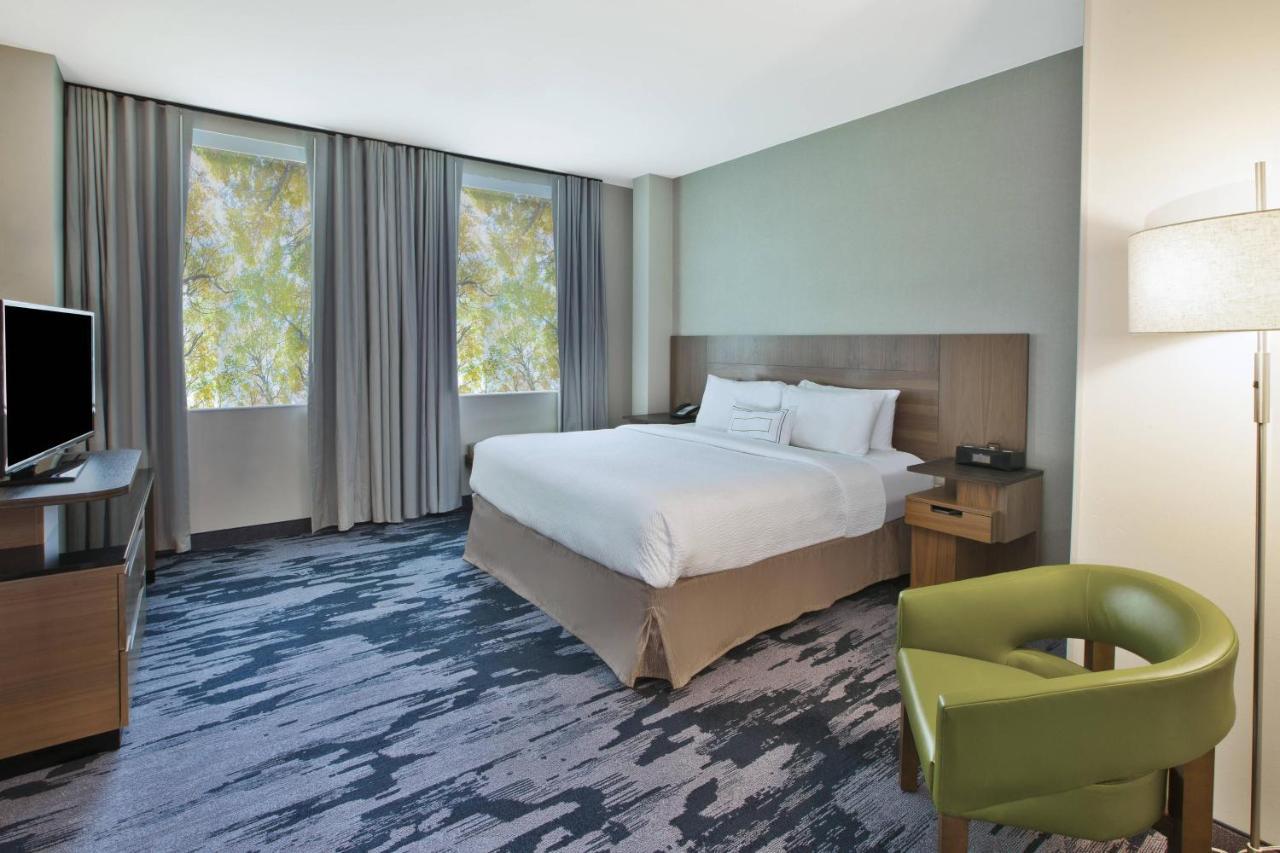 Fairfield Inn & Suites By Marriott Milwaukee Downtown מראה חיצוני תמונה