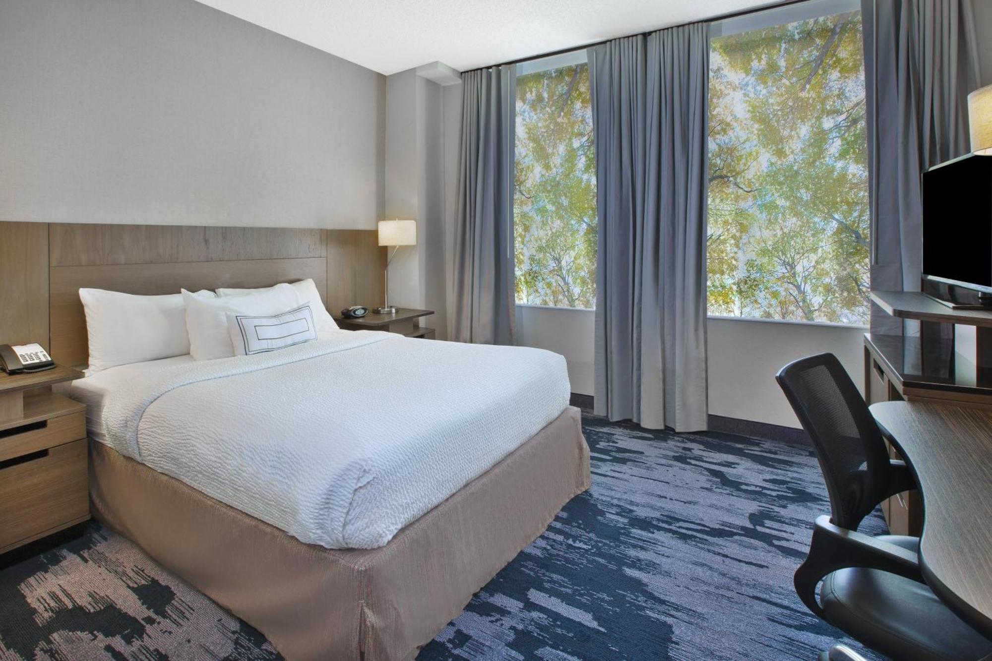 Fairfield Inn & Suites By Marriott Milwaukee Downtown מראה חיצוני תמונה