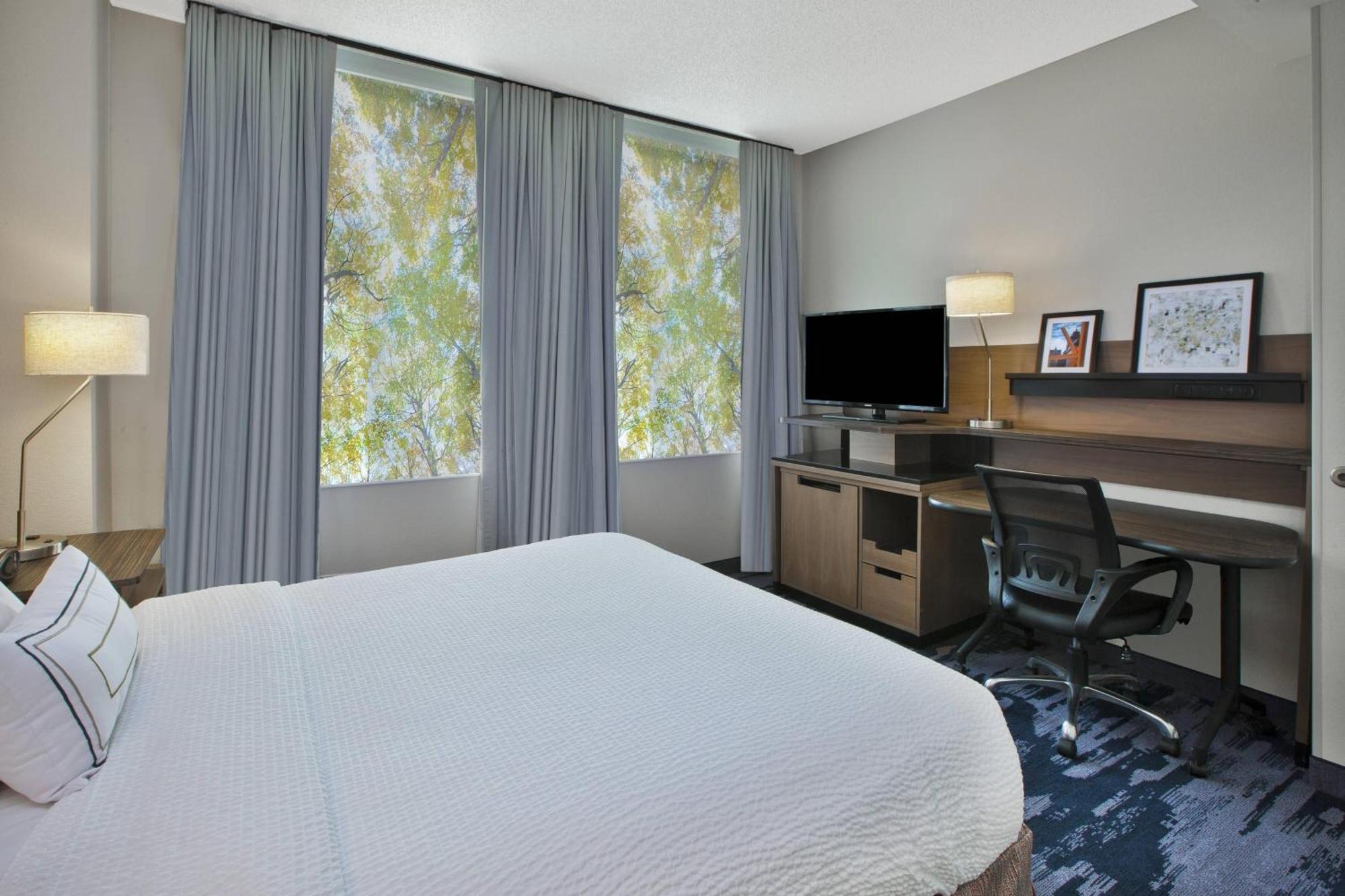 Fairfield Inn & Suites By Marriott Milwaukee Downtown מראה חיצוני תמונה