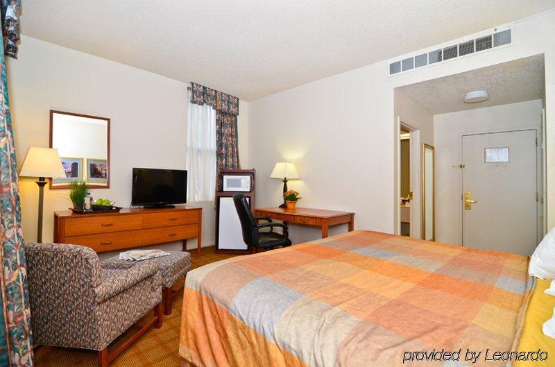 Fairfield Inn & Suites By Marriott Milwaukee Downtown חדר תמונה