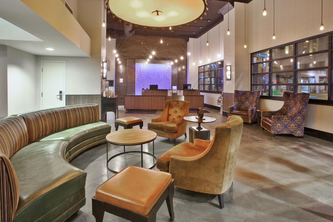 Fairfield Inn & Suites By Marriott Milwaukee Downtown מראה חיצוני תמונה