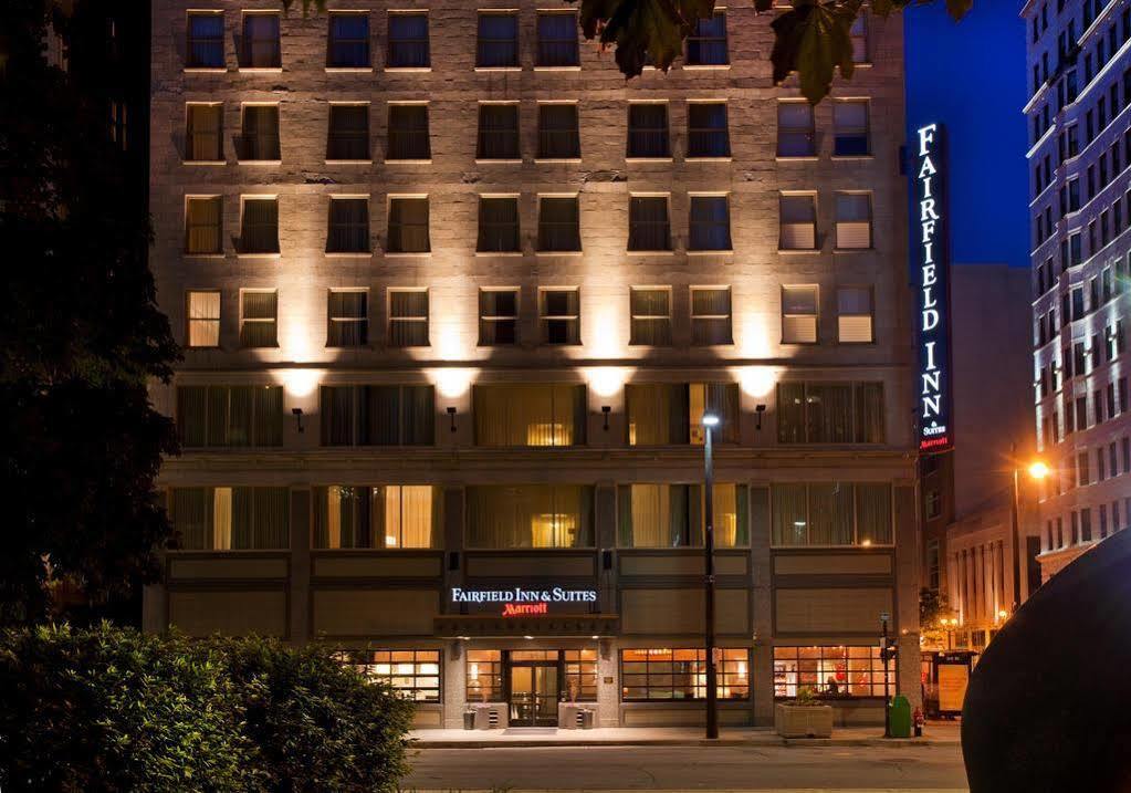 Fairfield Inn & Suites By Marriott Milwaukee Downtown מראה חיצוני תמונה